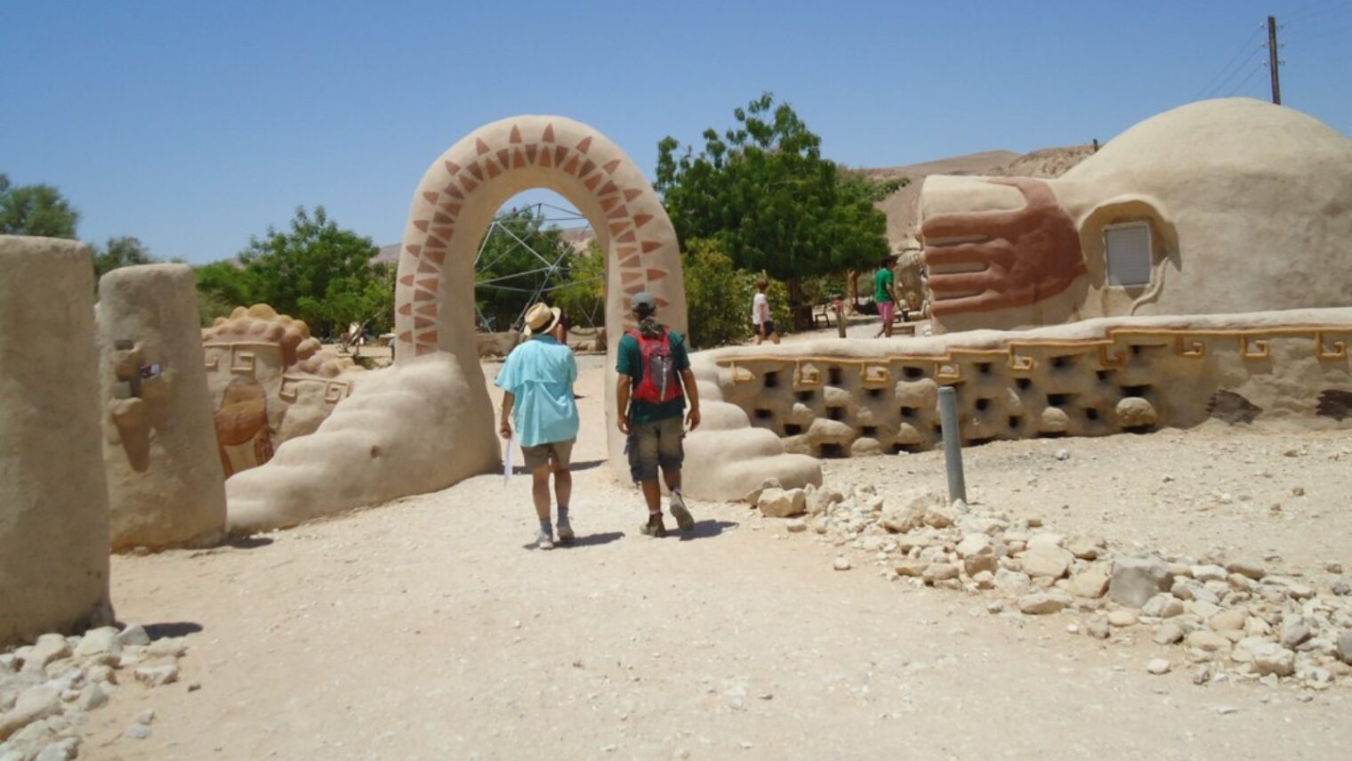 Kibbutz Lotan, a southern Israeli desert retreat. Photo by Meg Stewart via Wikimedia Commons