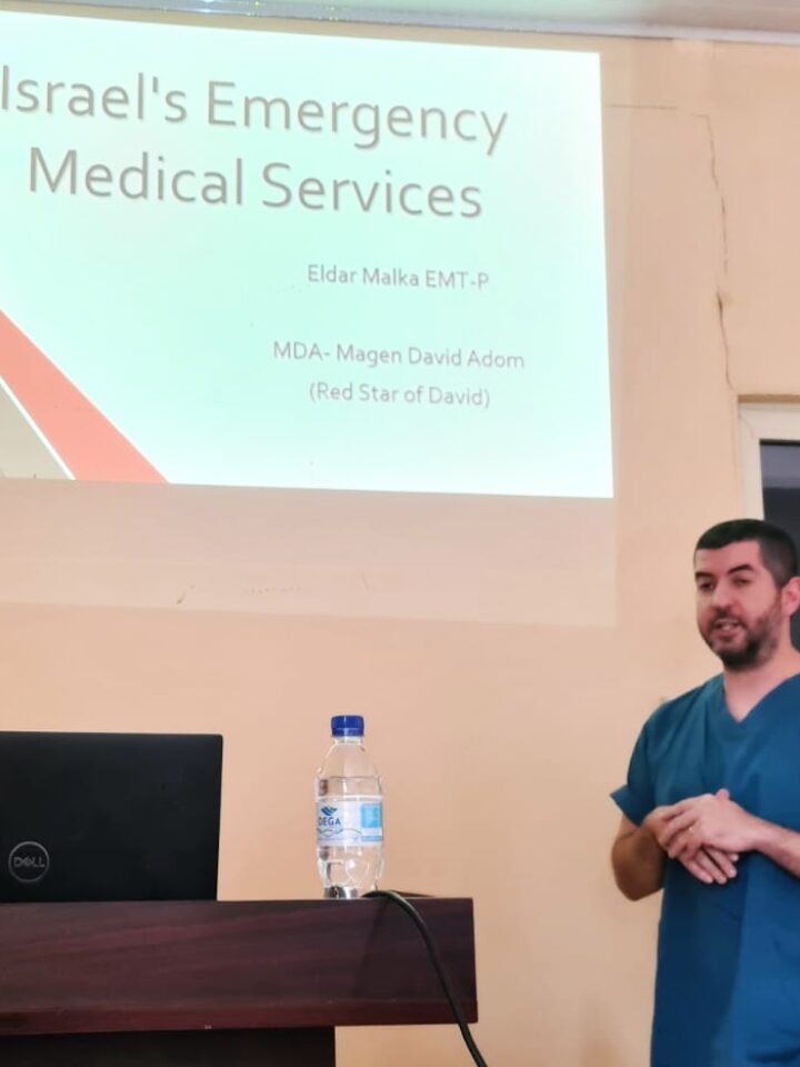 Israeli experts share their experience with local doctors in a trauma treatment workshop in Addis Ababa, Ethiopia. Photo courtesy of MDA Spokesperson’s Office