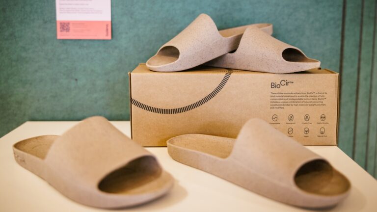 Compostable shoe material wins Green Product Award in Berlin