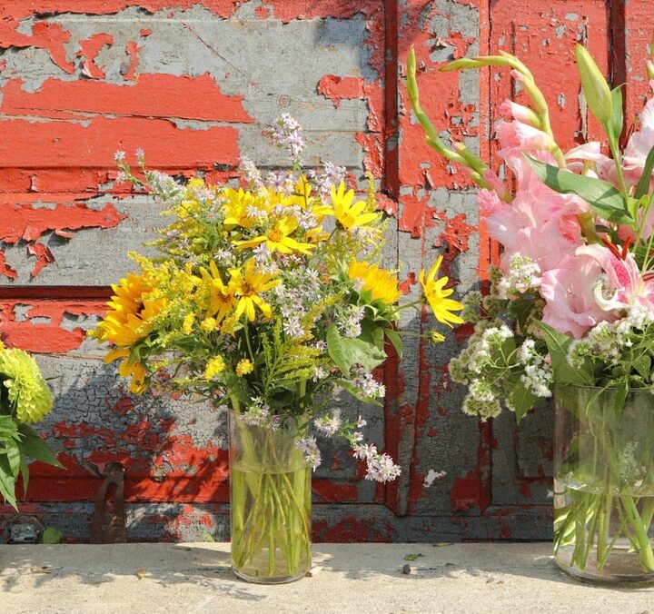 Collection of bouquets. Photo courtesy of Southside Blooms