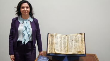 ANU Chairwoman Irina Nevzlin with the Codex Sassoon. Photo by Perry Bindelglass