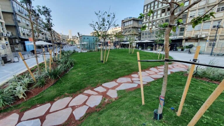 The secret urban piazza that’s become a Tel Aviv landmark