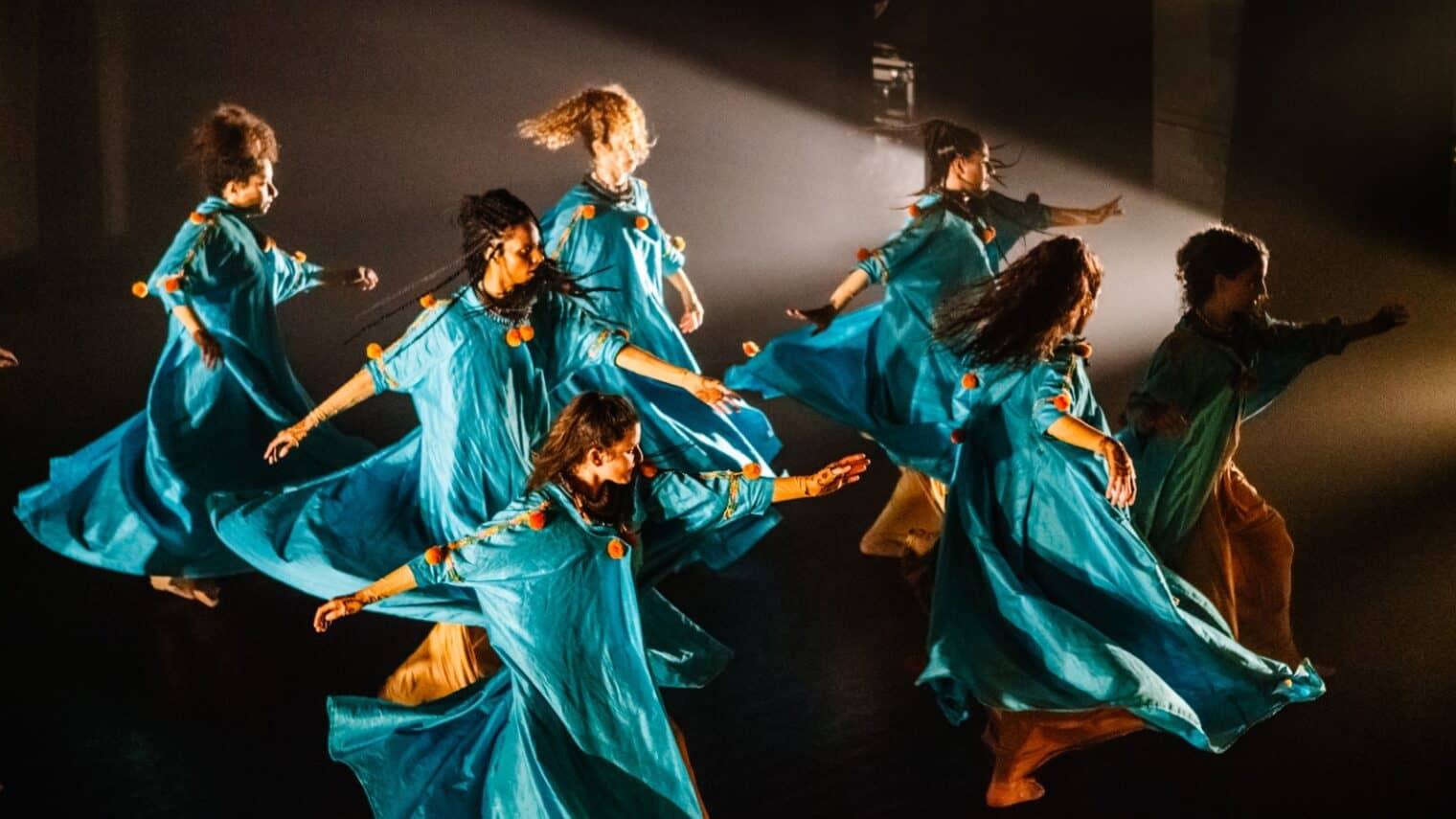 Dancers perform Orly Portal’s piece Swiria. Photo by Alex Apt