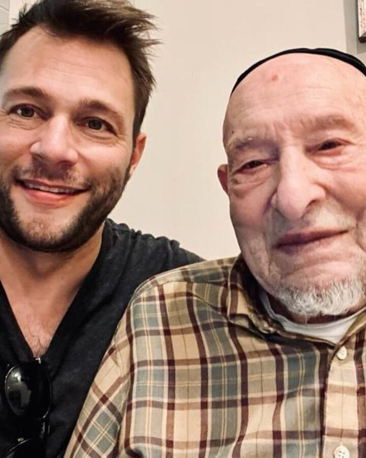 Adopt-A-Safta founder Jay Shultz and his grandfather, David Friedman, 101, a Holocaust survivor from Poland
