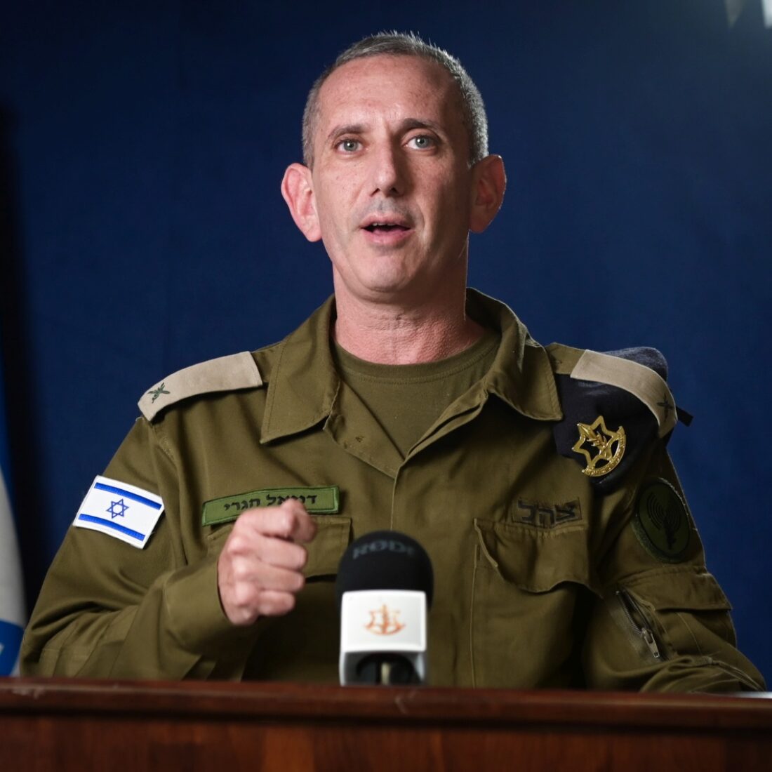IDF Spokesperson Daniel Hagari gives a statement to the media in Tel Aviv on October 16, 2023. Photo by Avshalom Sassoni/Flash90