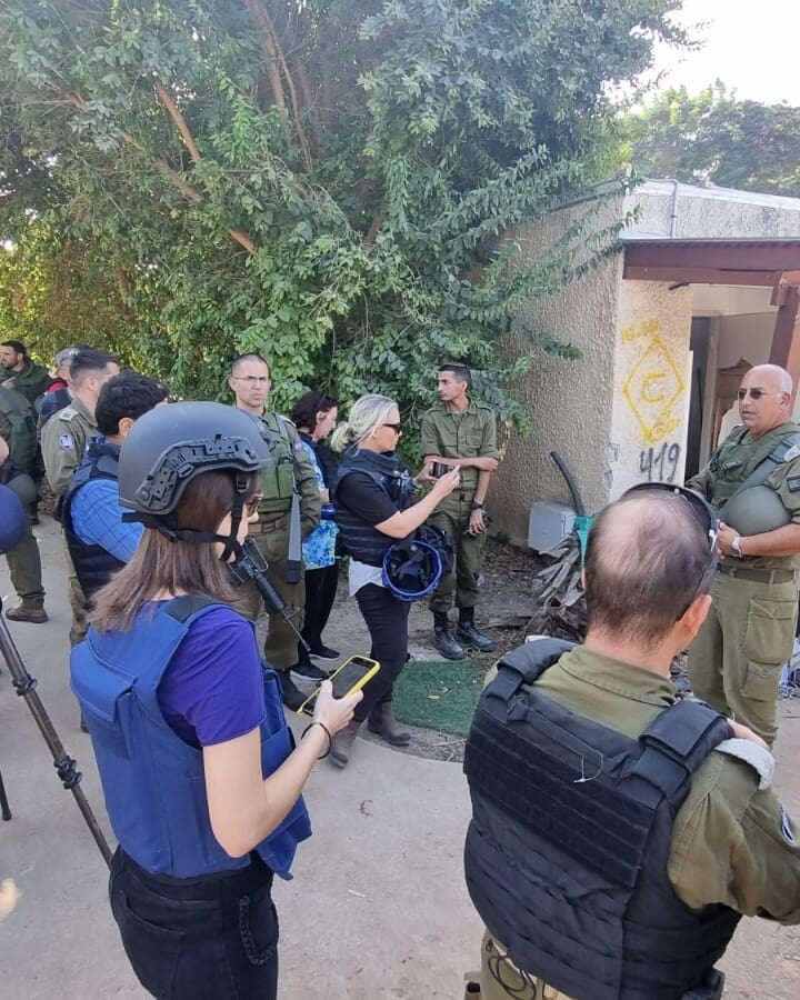 An IDF briefing at Kibbutz Kfar Aza during JPC's tour for foreign journalists. Photo courtesy of the Jerusalem Press Club