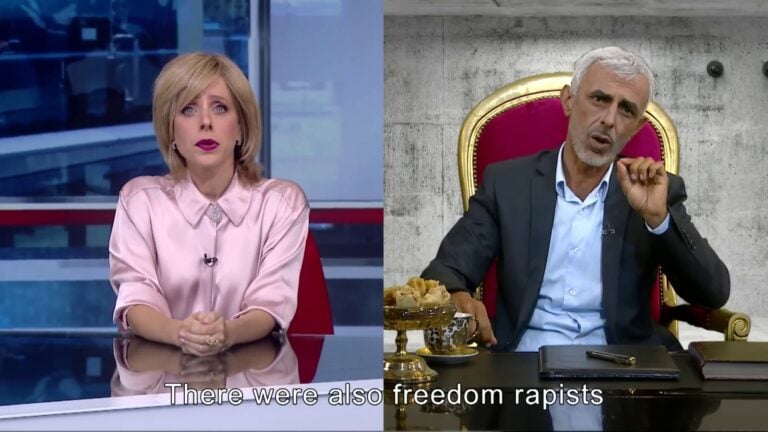 Eretz Nehederet actor Liat Harlev as a BBC reporter reacting sympathetically to actor Eli Finish as Hamas leader Yahya Sinwar in a viral parody. Photo: screenshot