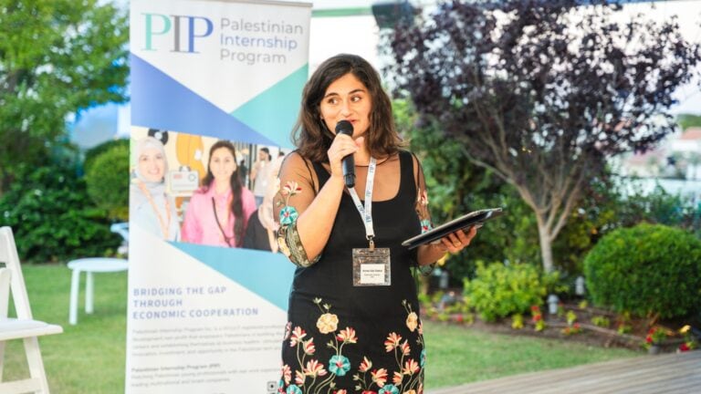 Even in war, Palestinian mentorship program goes onÂ 