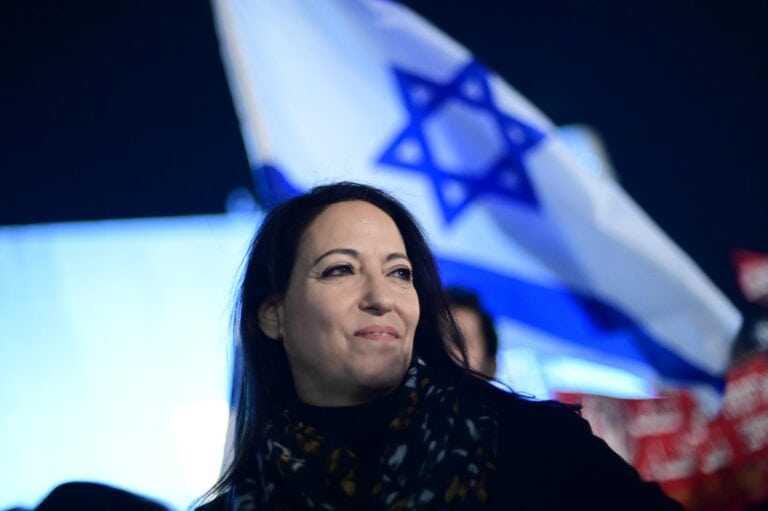 Lihi Lapid at a protest against judicial reform in Tel Aviv, February 2023. Photo by Tomer Neuberg/FLASH90