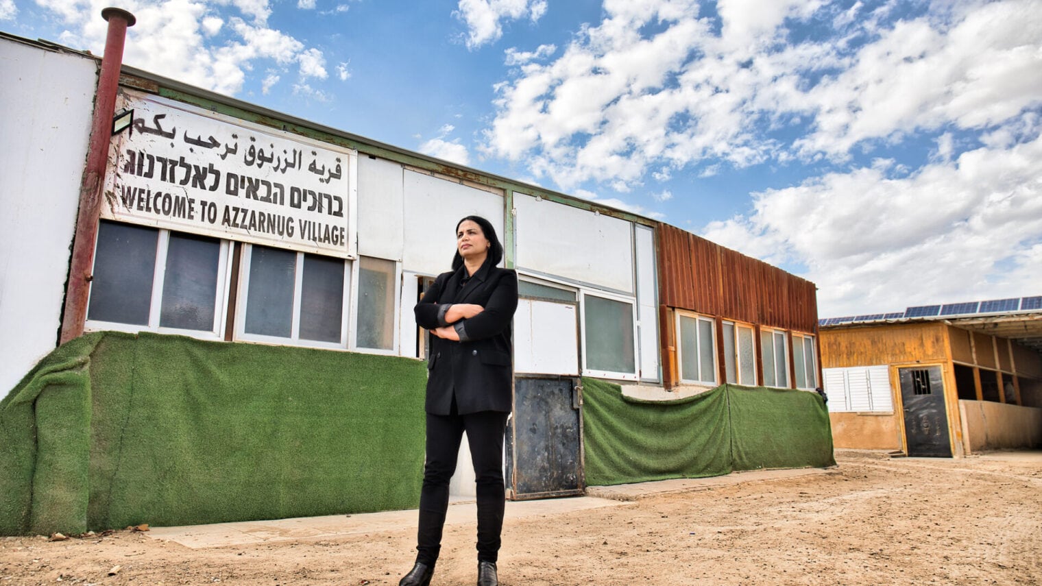 Bedouin attorney, Hanan Alsanah, at the unrecognized village of Az-Zarnug in the Negev desert. Photo by Noam Chen