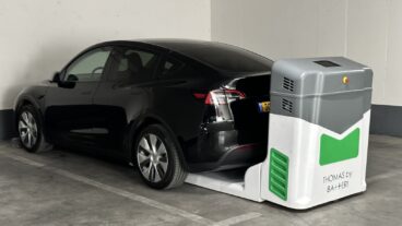 Thomas the EV charger will automatically juice up cars in a parking lot based on owners’ instructions. Photo courtesy of BaTTeRi