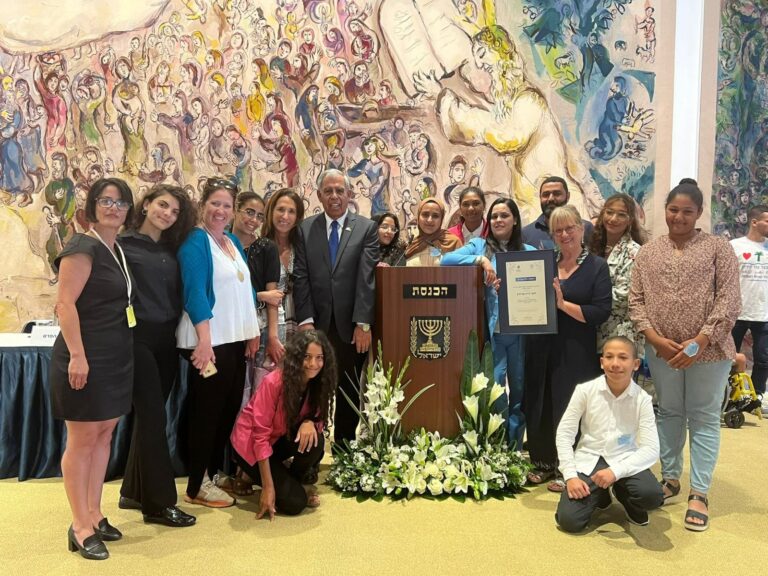The Freddie Krivine Initiative received the Israeli Speaker of Parliament Prize in 2022. Photo courtesy of FKI