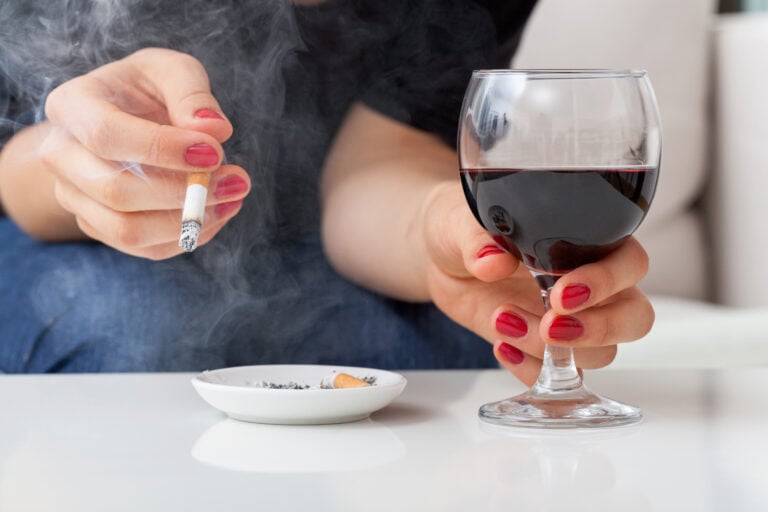 Smoking and alcohol consumption raise the risk of colorectal cancer. Photo by Ground Picture via Shutterstock.com